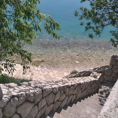 Lisarica Starigrad Paklenica