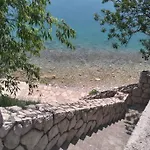 Lisarica Starigrad Paklenica