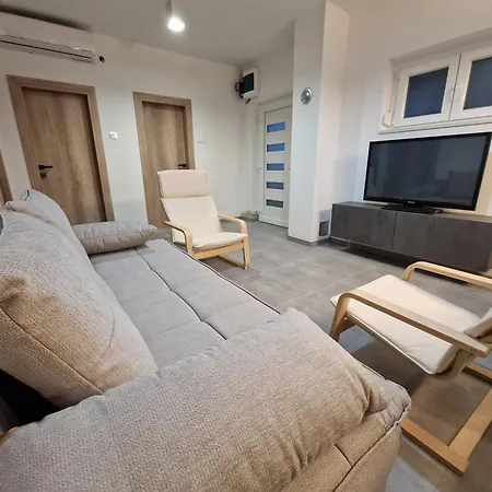 Lisarica Holiday home Starigrad Paklenica