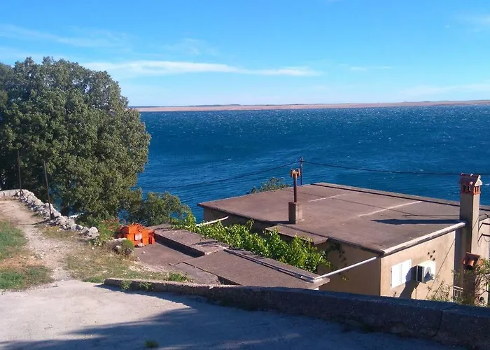 Lisarica Starigrad Paklenica