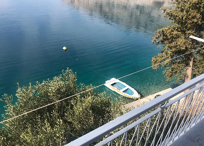 Lisarica Holiday home Starigrad Paklenica