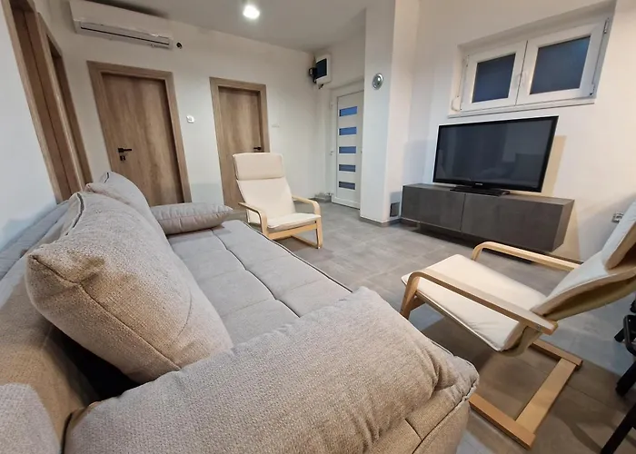 Lisarica Дом отдыха Стариград-Пакленица